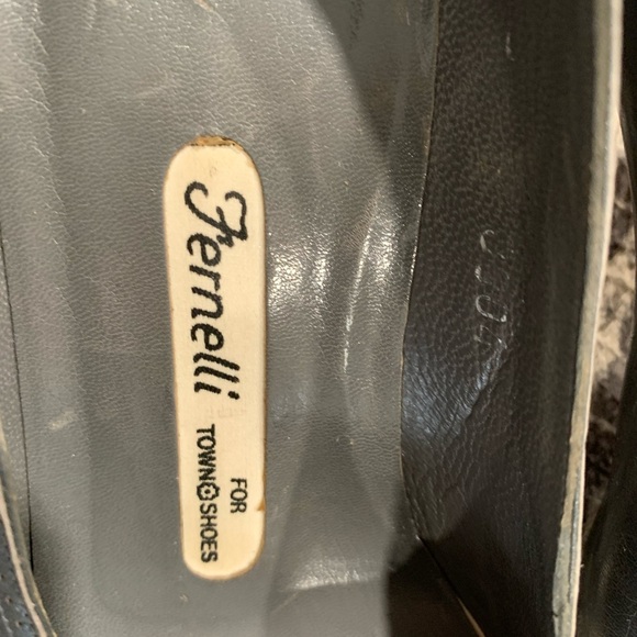 Lavorazione Artigiana, size 6 1/2, 2 1/2 heel - Picture 4 of 9